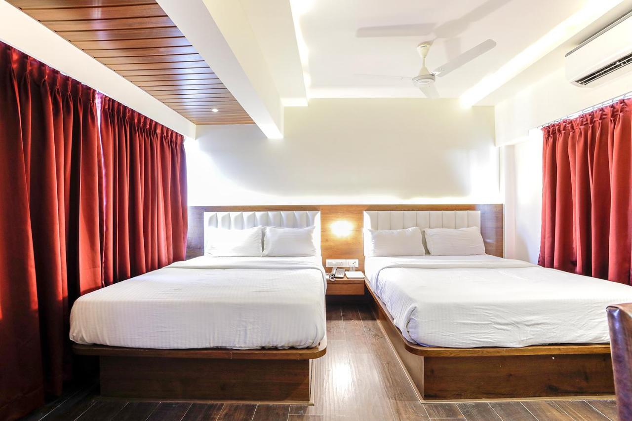 Hotel Ratna Mahal Mumbai Exteriör bild